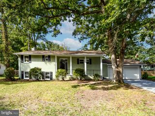 6918 PINE VALLEY DR, Glenn Dale, MD 20769