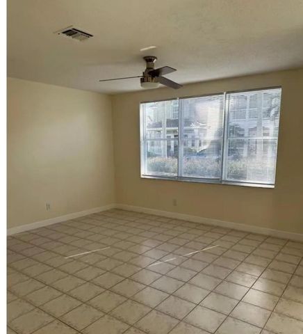 10535 NW 57th Street, Coral Springs, FL 33076