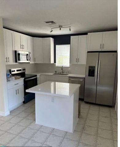 10535 NW 57th Street, Coral Springs, FL 33076