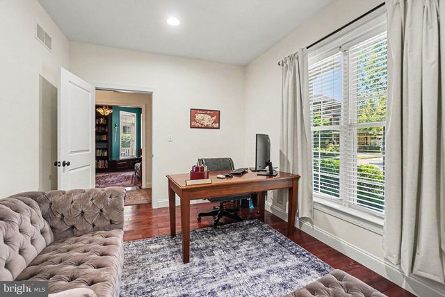 304 E MAIN ST, Annville, PA 17003