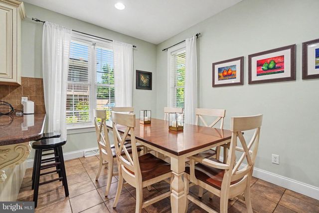 304 E MAIN ST, Annville, PA 17003