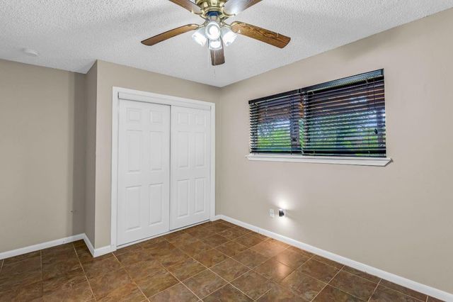 1728 Dolphin Drive, Seabrook, TX 77586