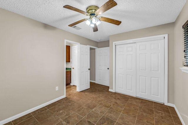 1728 Dolphin Drive, Seabrook, TX 77586