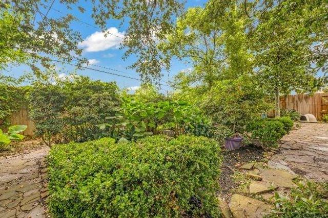 1728 Dolphin Drive, Seabrook, TX 77586