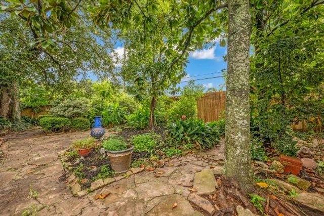 1728 Dolphin Drive, Seabrook, TX 77586