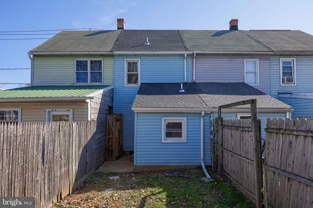 714 PLANE ST, Columbia, PA 17512