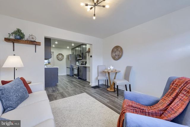 714 PLANE ST, Columbia, PA 17512