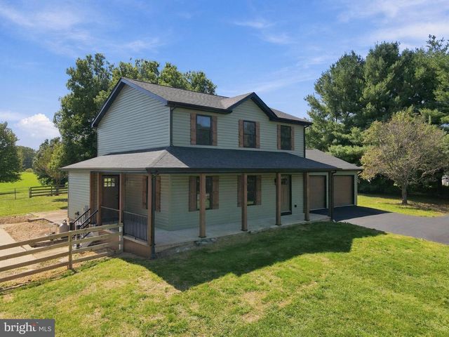 64 PHEASANT HILL RD, Summit Point, WV 25446