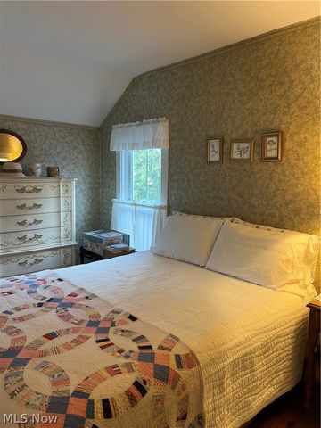 366 Old Main Road, Conneaut, OH 44030