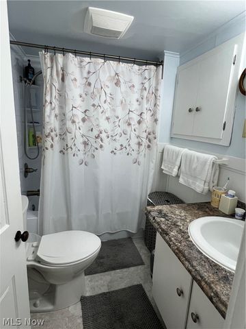 366 Old Main Road, Conneaut, OH 44030