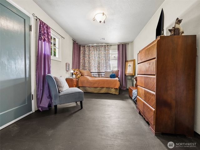 1213 Boulevard Road NE, Olympia, WA 98501