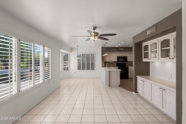 14817 W HERITAGE Drive, Sun City West, AZ 85375