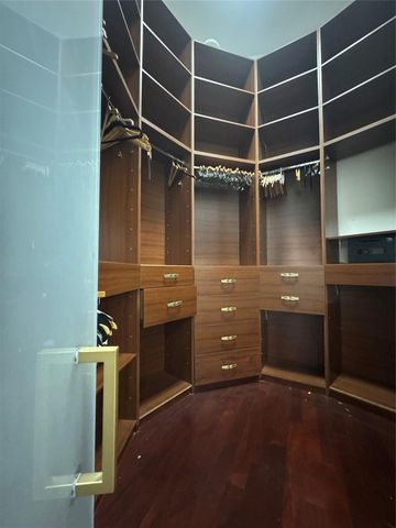 5981 SW 37th Terrace, Fort Lauderdale, FL 33312