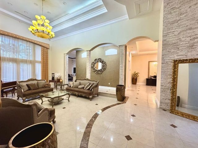 5981 SW 37th Terrace, Fort Lauderdale, FL 33312