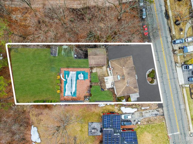 818 Nicolls Road, Deer Park, NY 11729