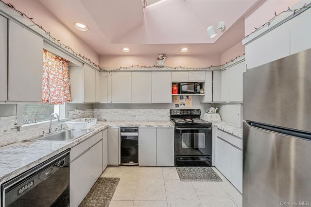 818 Nicolls Road, Deer Park, NY 11729