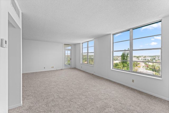 2851 S Ocean Boulevard 0066, Boca Raton, FL 33432