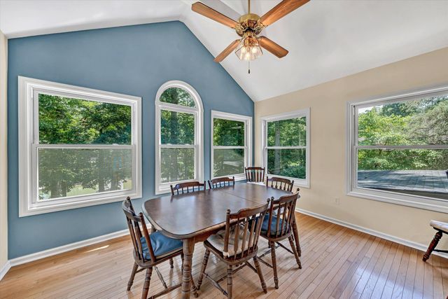 274 Woodbrook RD, Moneta, VA 24121
