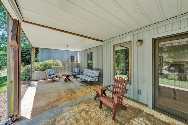 274 Woodbrook RD, Moneta, VA 24121