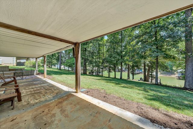 274 Woodbrook RD, Moneta, VA 24121