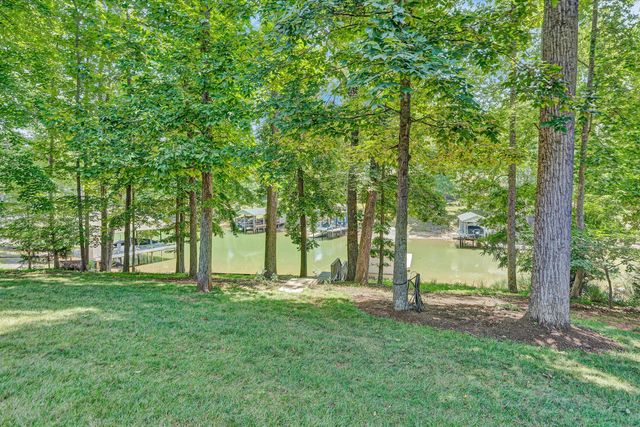 274 Woodbrook RD, Moneta, VA 24121