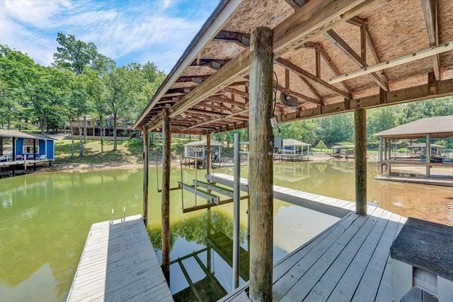 274 Woodbrook RD, Moneta, VA 24121