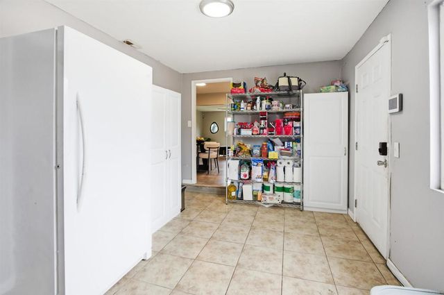 1647 Peerless Drive, El Cajon, CA 92021