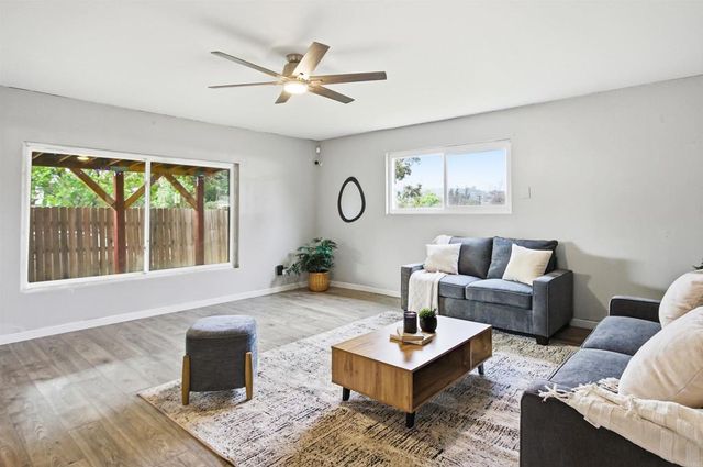 1647 Peerless Drive, El Cajon, CA 92021