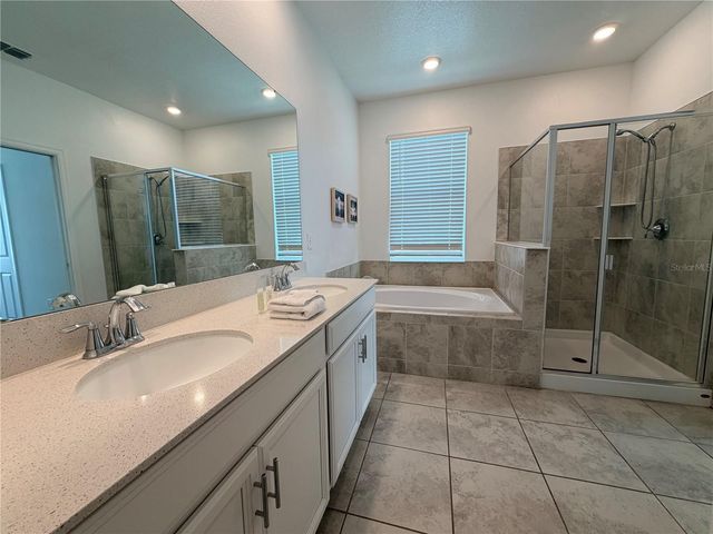 1115 CHALLENGE DRIVE, Davenport, FL 33896