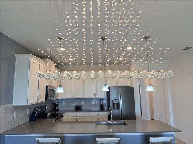 1115 CHALLENGE DRIVE, Davenport, FL 33896