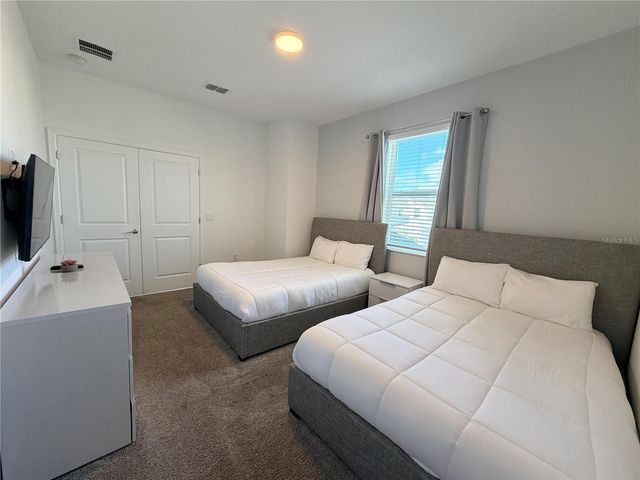 1115 CHALLENGE DRIVE, Davenport, FL 33896