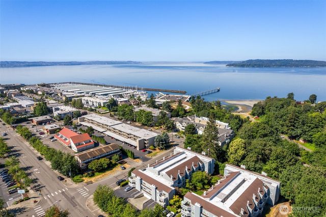 21937 7th Avenue S #213, Des Moines, WA 98198