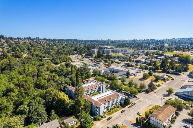21937 7th Avenue S #213, Des Moines, WA 98198