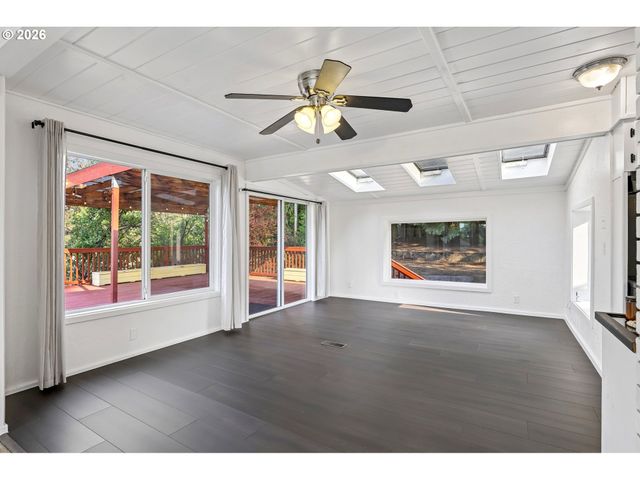 7017 Ne 2ND Ave, Vancouver, WA 98665