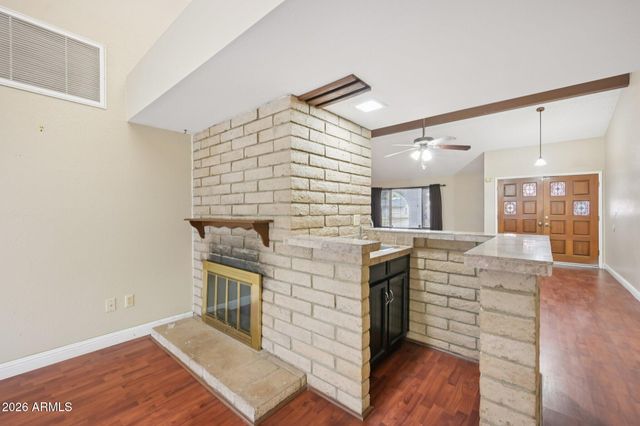 2201 W UTOPIA Road, Phoenix, AZ 85027