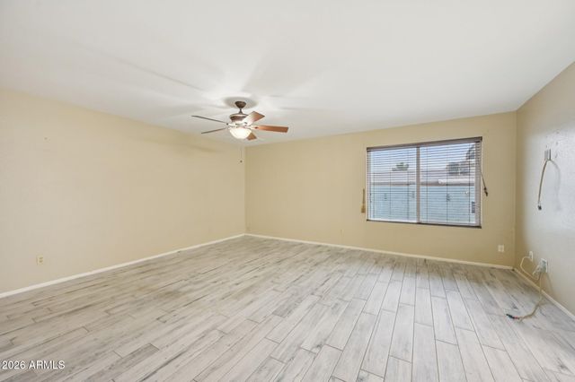 2201 W UTOPIA Road, Phoenix, AZ 85027