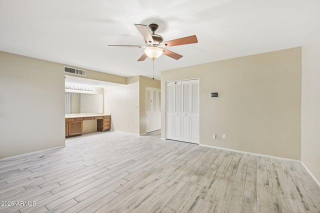 2201 W UTOPIA Road, Phoenix, AZ 85027