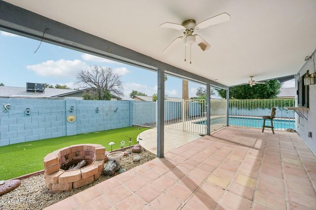 2201 W UTOPIA Road, Phoenix, AZ 85027