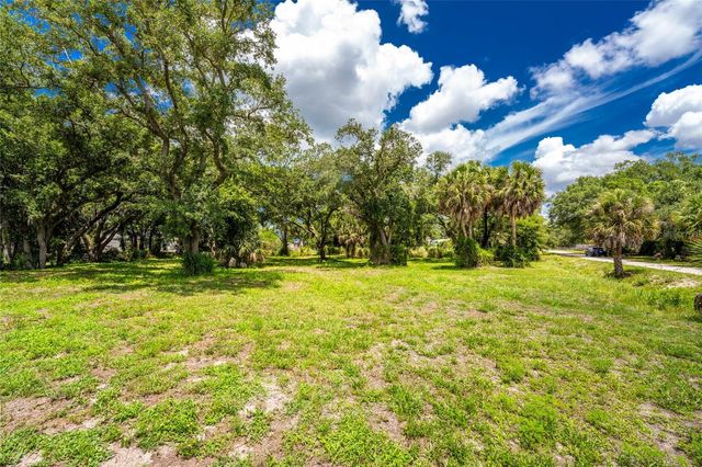 2ND STREET, Englewood, FL 34223