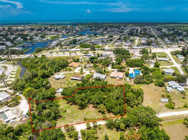 2ND STREET, Englewood, FL 34223