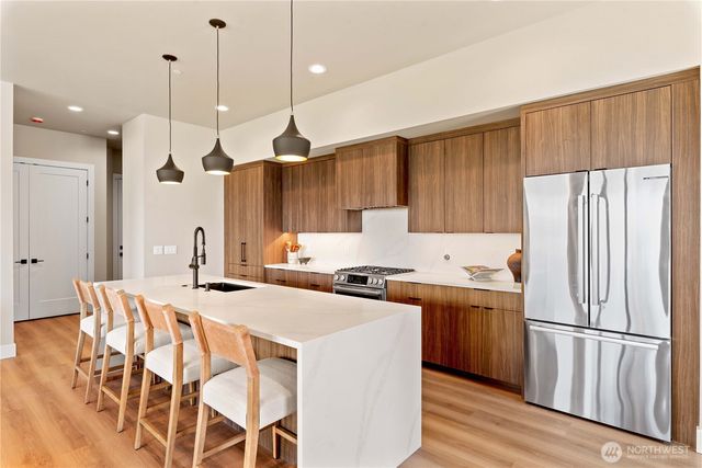 9604 Ridgeview Drive NW, Quincy, WA 98848