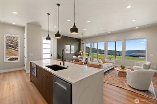 9604 Ridgeview Drive NW, Quincy, WA 98848