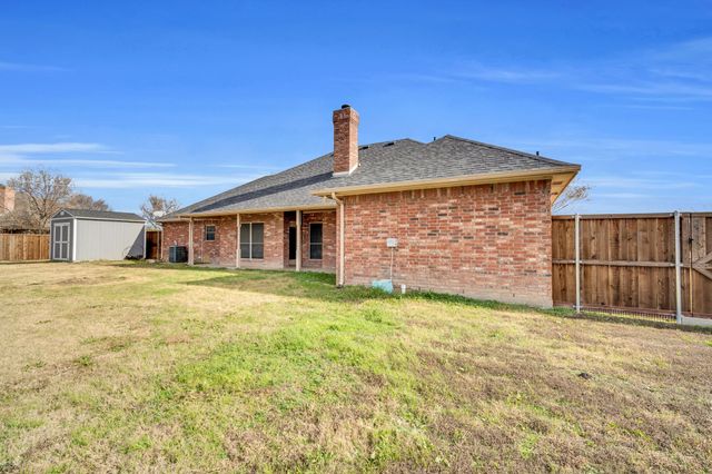 1102 Westminister Drive, Waxahachie, TX 75165