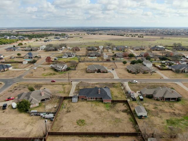 1102 Westminister Drive, Waxahachie, TX 75165