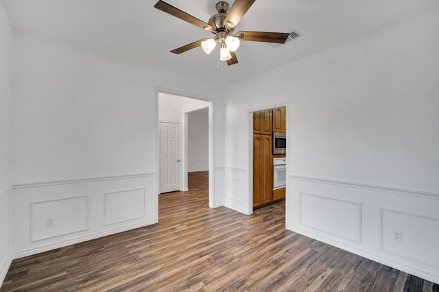 1102 Westminister Drive, Waxahachie, TX 75165