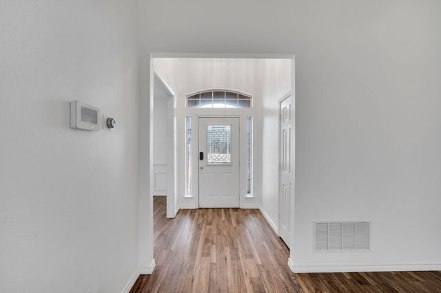 1102 Westminister Drive, Waxahachie, TX 75165