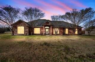 1102 Westminister Drive, Waxahachie, TX 75165