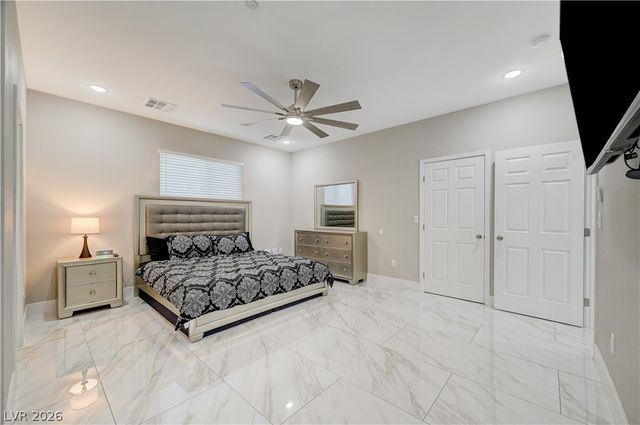 6132 Glacier Avenue, Las Vegas, NV 89156