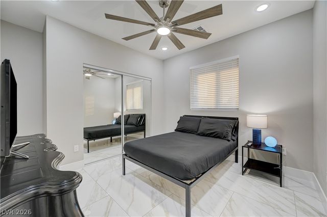 6132 Glacier Avenue, Las Vegas, NV 89156