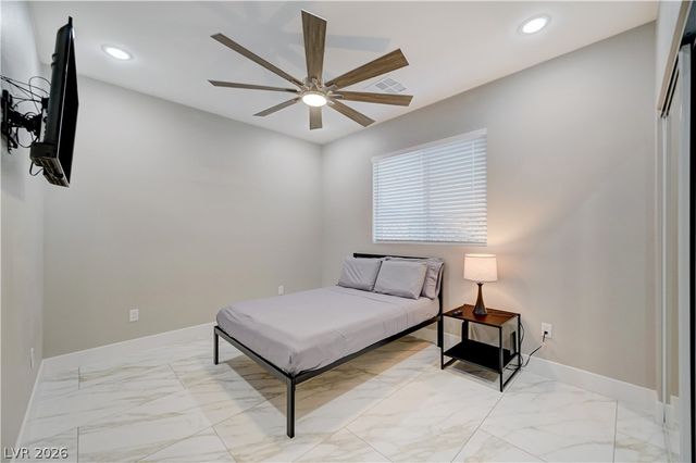 6132 Glacier Avenue, Las Vegas, NV 89156